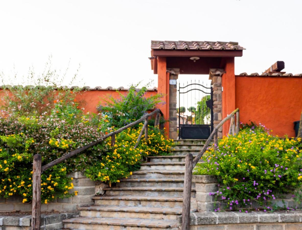 Le Rose Bed and Breakfast Nettuno Buitenkant foto