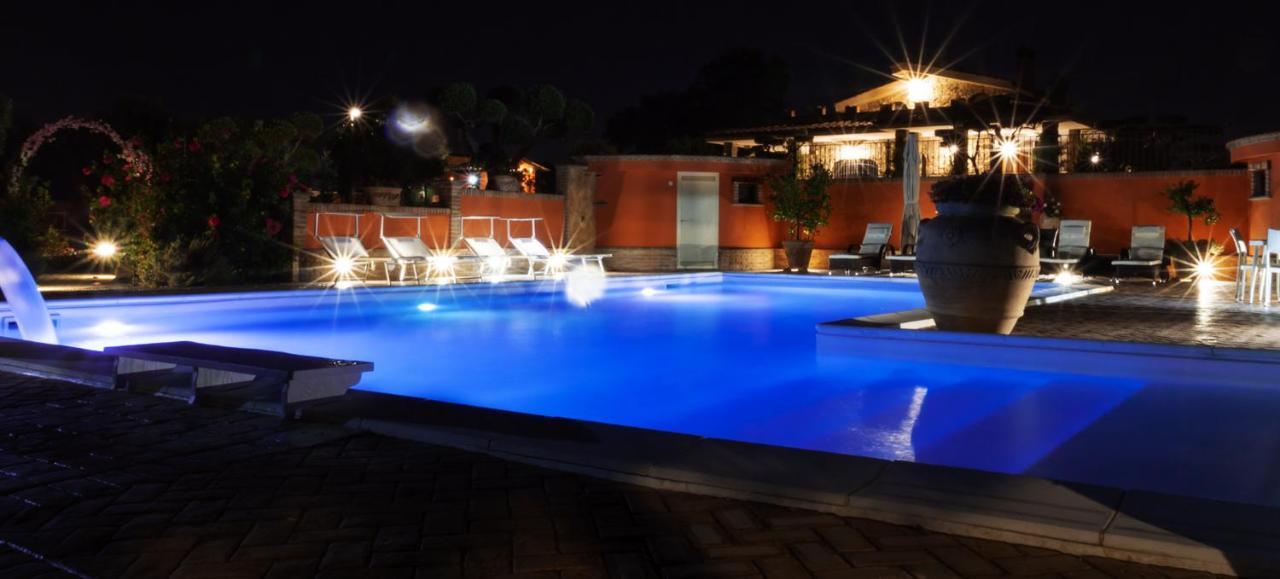 Le Rose Bed and Breakfast Nettuno Buitenkant foto