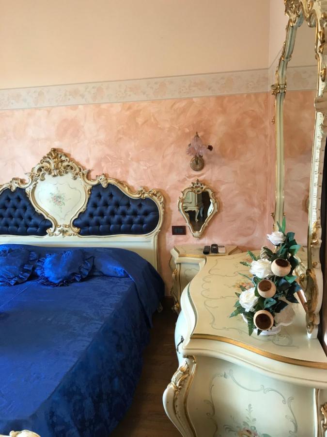 Le Rose Bed and Breakfast Nettuno Buitenkant foto